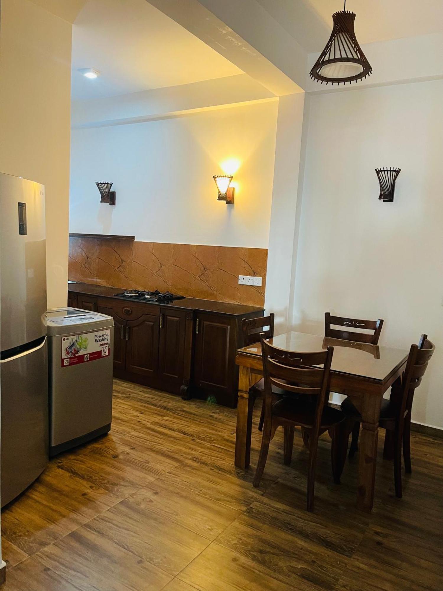 Sand & Surf Guest House Negombo Exterior photo